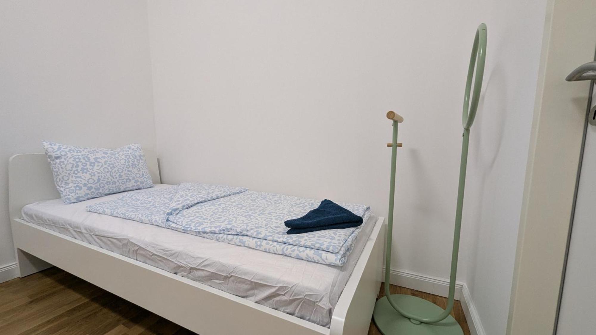 Spacious In A Lively Area Vienna